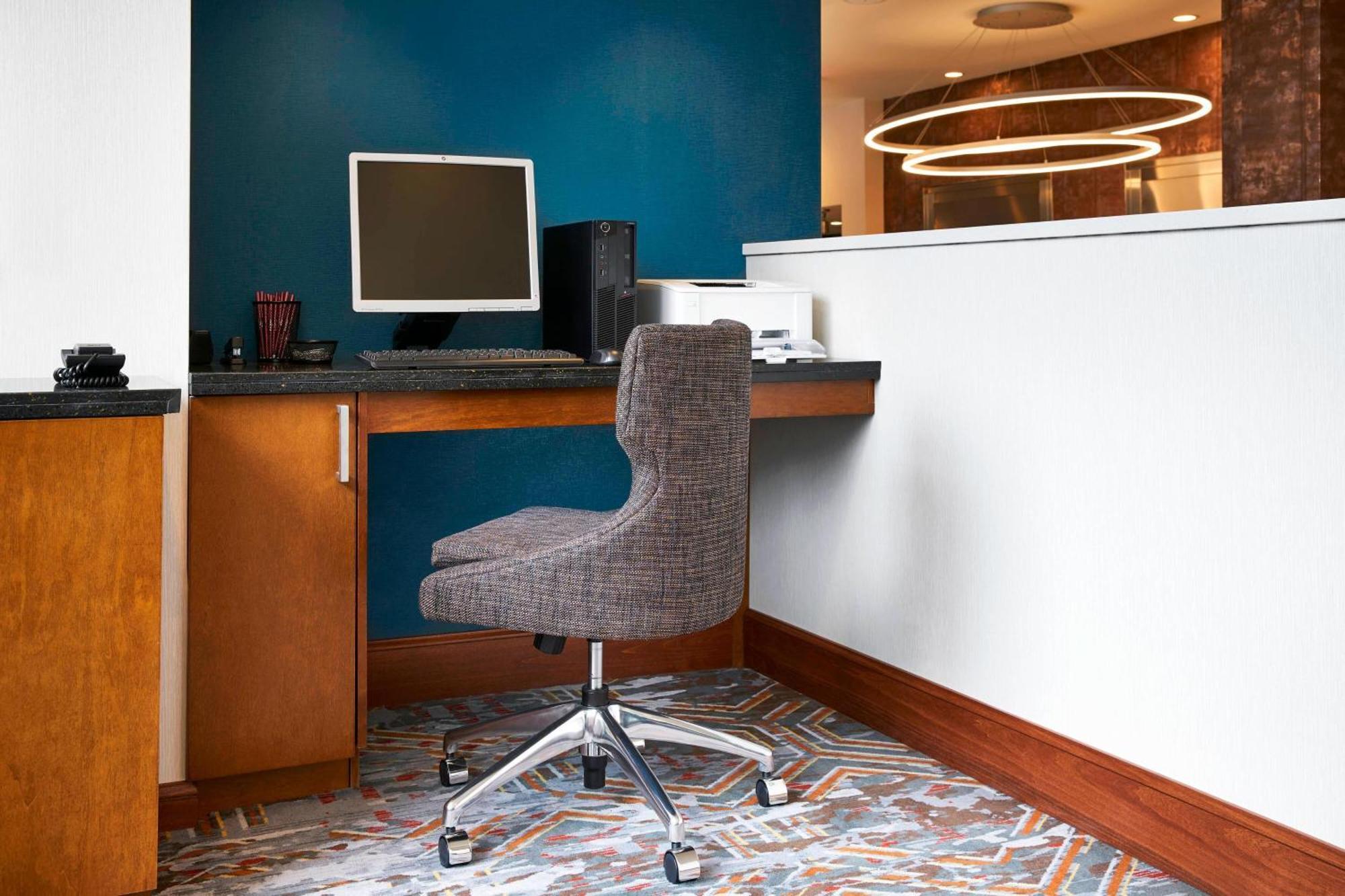 Residence Inn By Marriott Wilmington Downtown Екстериор снимка