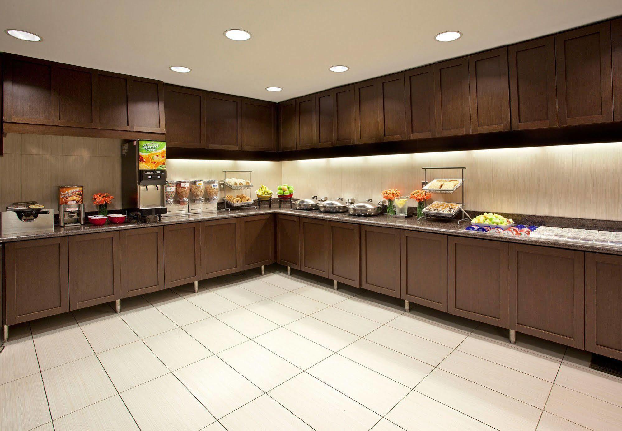 Residence Inn By Marriott Wilmington Downtown Екстериор снимка